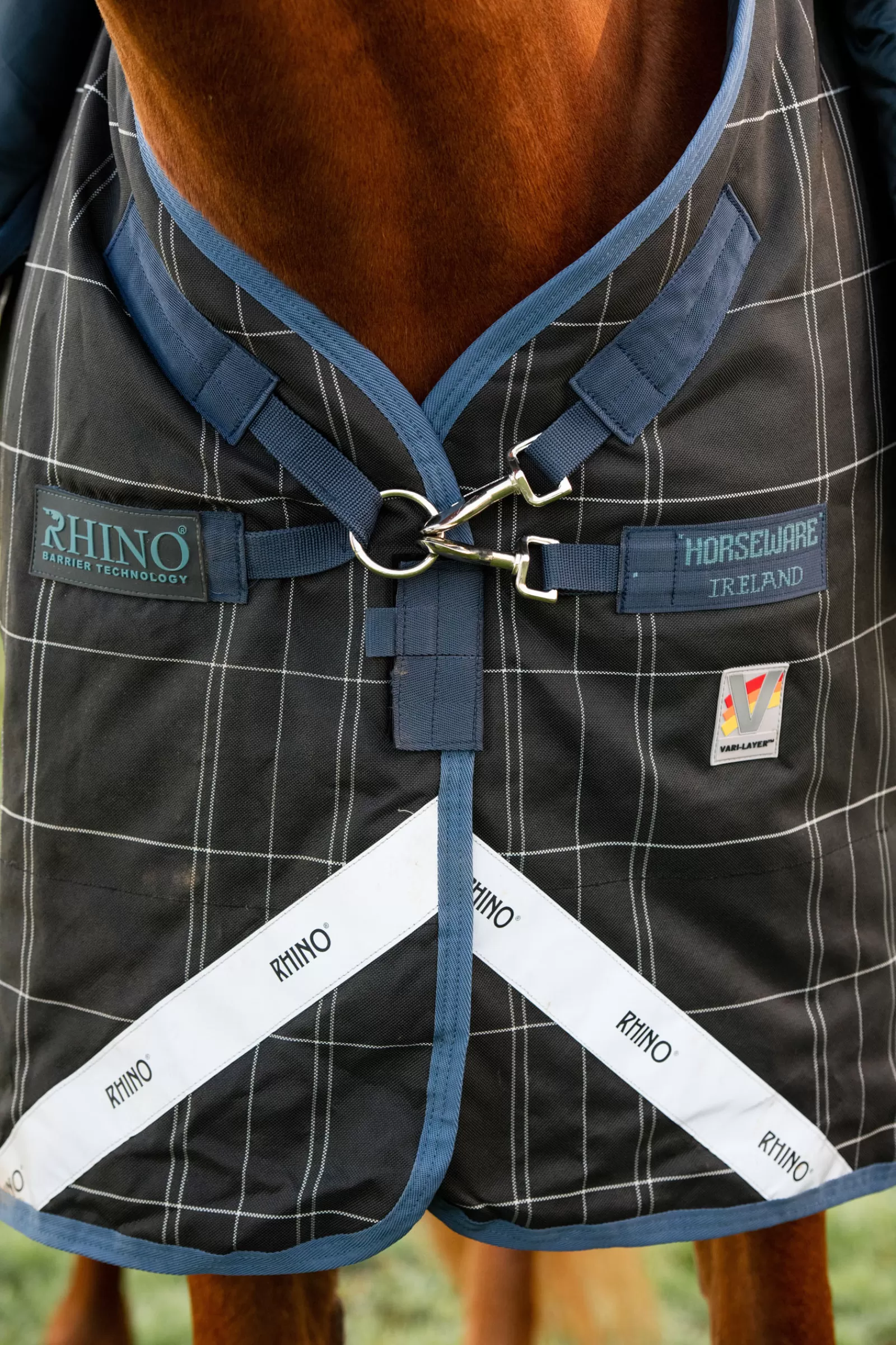 horseware Rhino Reflectech Plus Vari-Layer Ulkoloimi, Sis. Irrotettavan Kaulakappaleen, 250 G Midnight Dark Blue/ Indigo Blue Flash Sale
